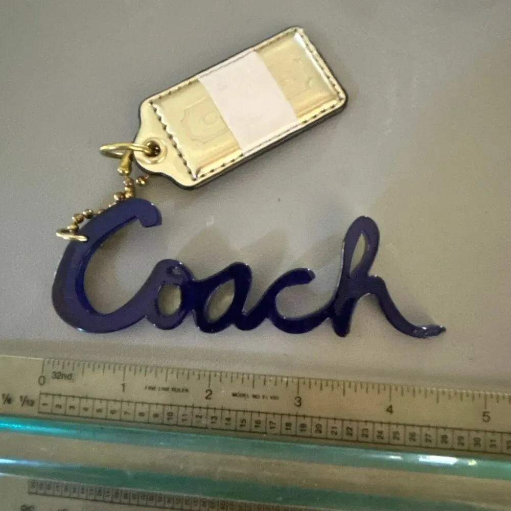 COACH Large Signature Keychain - Picture 3 of 5